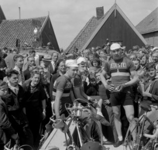 Ronde van Nederland Volendam, Bestanddeelnr 904-6021