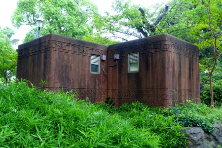 Restrooms - Omori Shell Mounds Garden - Omori, Tokyo, Japan - DSC05617