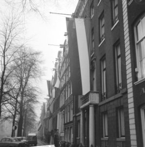 Rood wit blauw halfstok te Amsterdam, Bestanddeelnr 914-5568