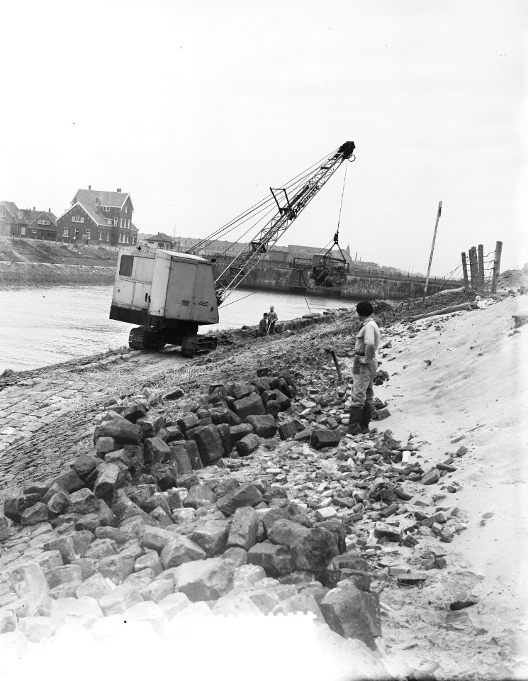 Restauratie strand en duinen Scheveningen, Bestanddeelnr 905-5912