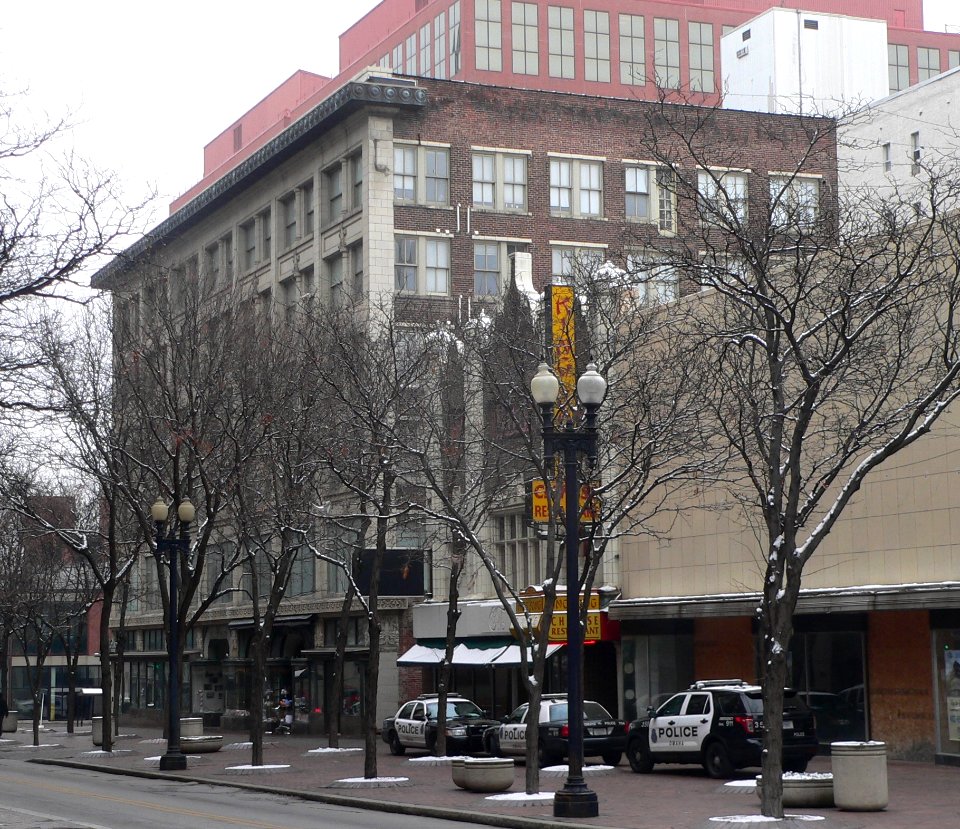 Rose Realty Securities bldg (Omaha) from SW 1