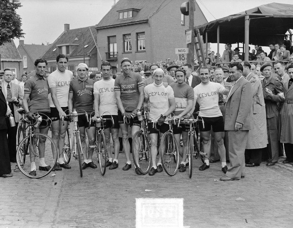 Ronde van Wouw, Bestanddeelnr 904-6311