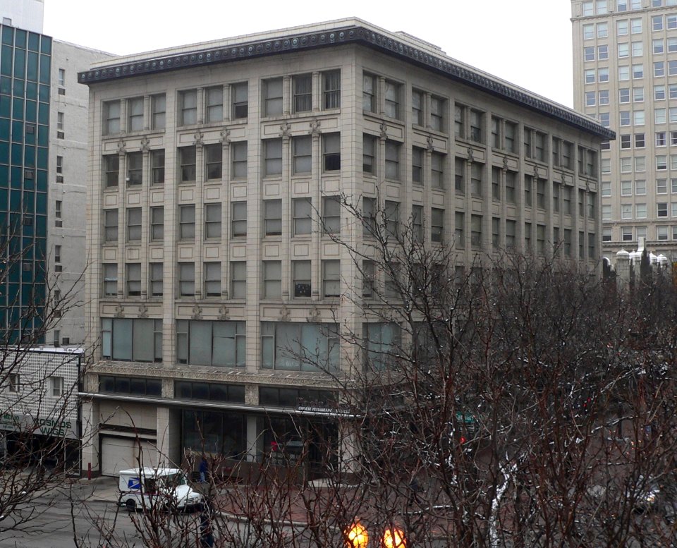 Rose Realty Securities bldg (Omaha) from NW 2