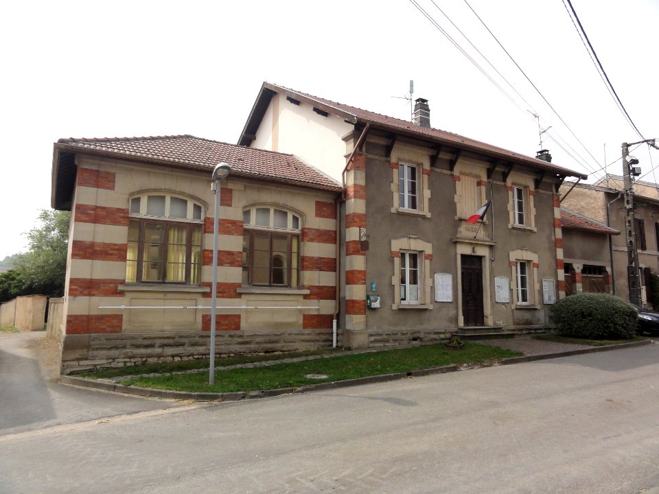 Ronvaux (Meuse) mairie-école