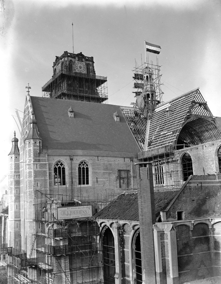 Restauratie St. Laurenskerk Rotterdam, daktoren onder de kap, Bestanddeelnr 907-4298