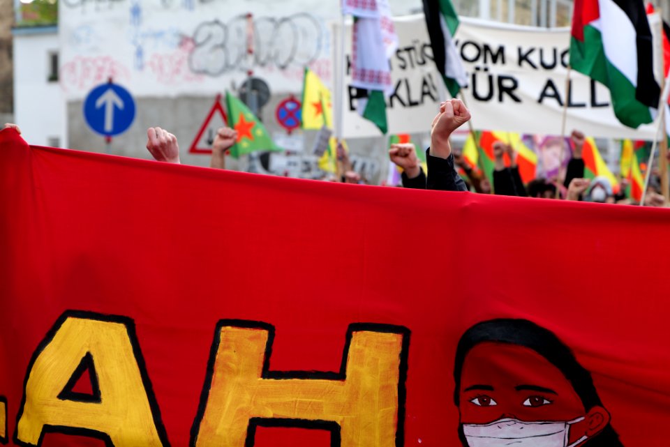 Revolutionary 1st may demonstration Berlin 2021 41