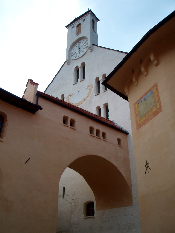Restoration of Pišece Castle in 2007 40