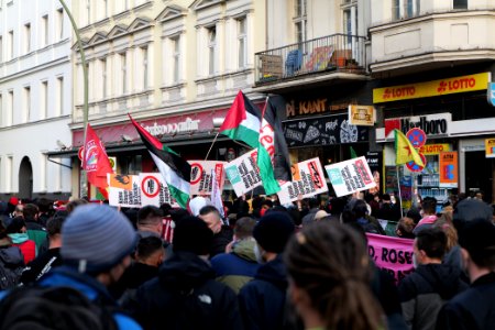 Revolutionary 1st may demonstration Berlin 2021 55