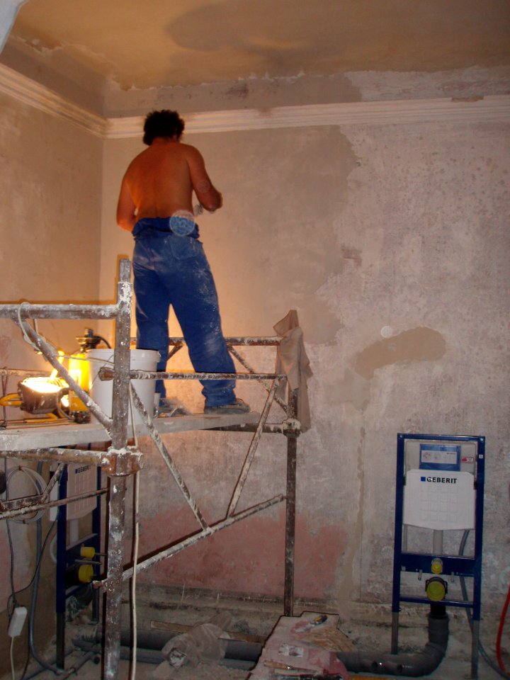 Restoration of Pišece Castle in 2007 03