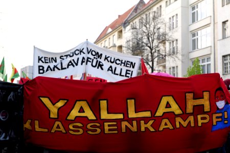 Revolutionary 1st may demonstration Berlin 2021 24