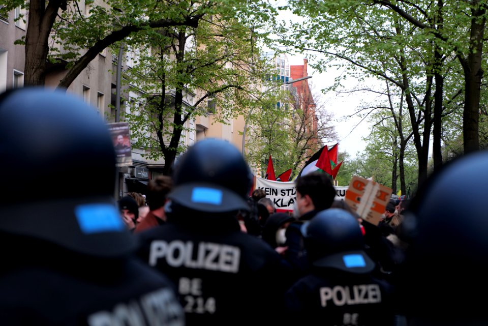 Revolutionary 1st may demonstration Berlin 2021 87