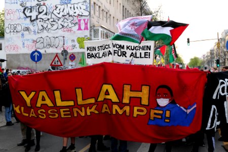 Revolutionary 1st may demonstration Berlin 2021 36