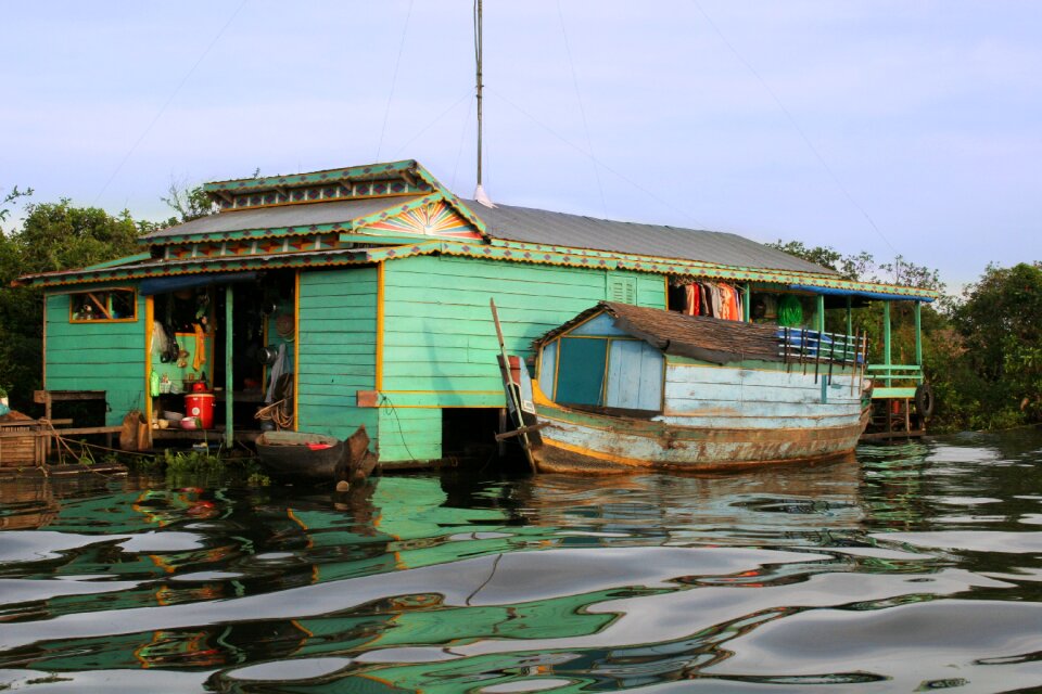 Boat lake seam reap
