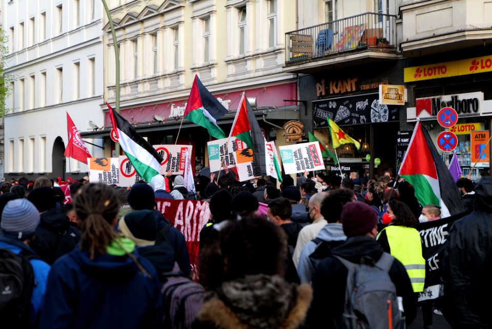 Revolutionary 1st may demonstration Berlin 2021 56