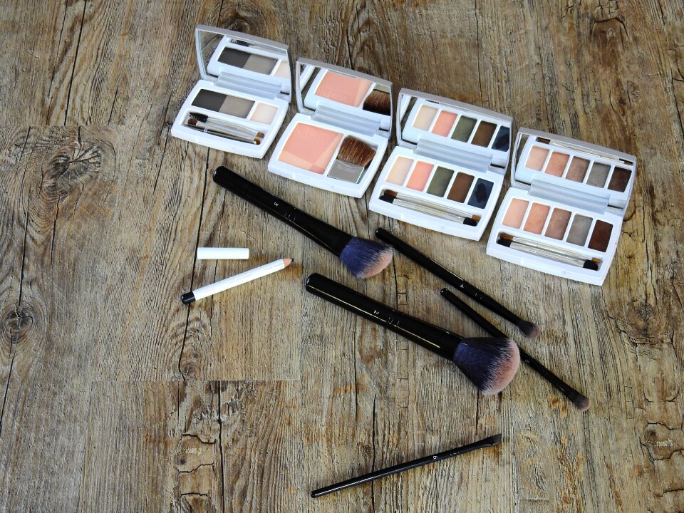 Beauty color eye shadow