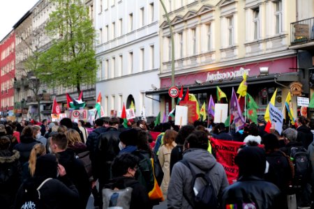 Revolutionary 1st may demonstration Berlin 2021 58
