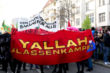 Revolutionary 1st may demonstration Berlin 2021 23