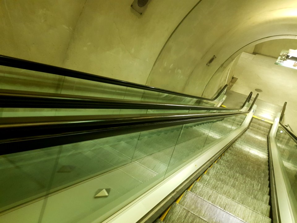 Rer E saint Lazare 6