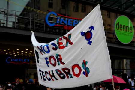 Revolutionary 1st may demonstration Berlin 2021 70