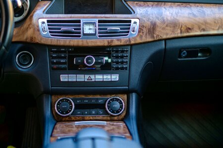 Auto transport design