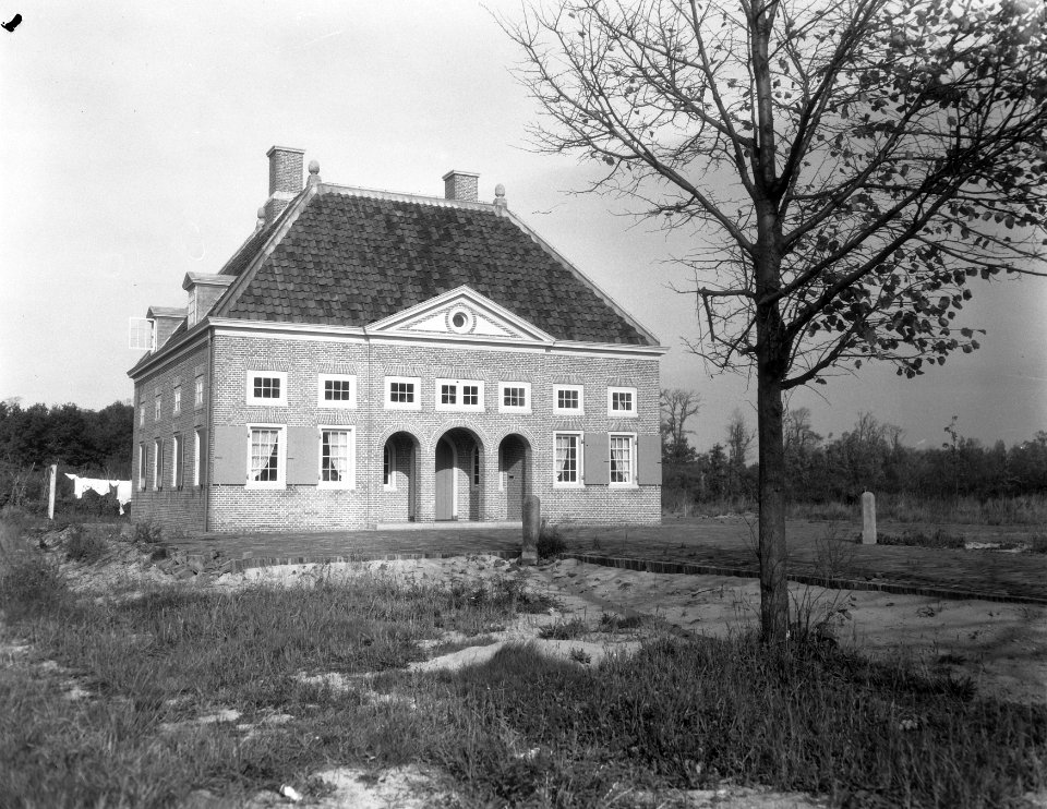 Restauratiewerk aan Paleis Huis ten Bosch , gebouwen en interieurs. Bijgebouw, Bestanddeelnr 906-7873
