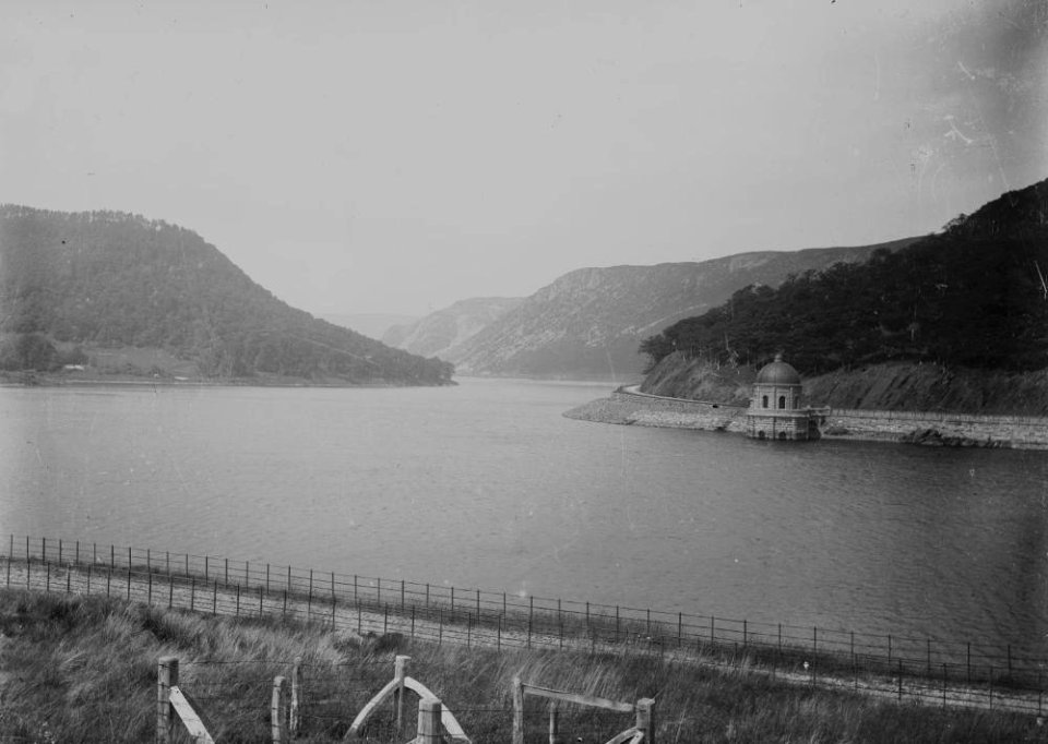 Reservoir near Rhayader (1293457)