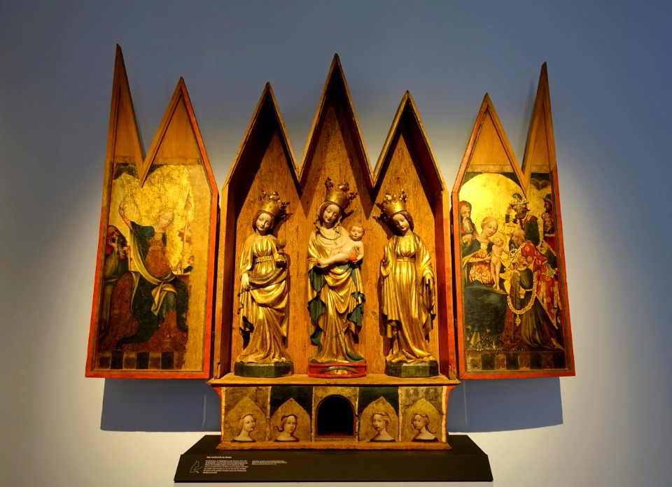 Retable by Meister Hartmann, probably from Elchingen Benedictine Abbey, later the Pfarrkirche St. Ulrich, Dornstadt, Alb-Dona-Kreis, 1417 AD - Landesmuseum Württemberg - Stuttgart, Germany - DSC03022