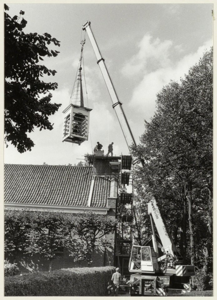 Restauratiewerkzaamheden van de Sint-Jacobus de Meerderekerk in Haarlemmerliede. NL-HlmNHA 54014396