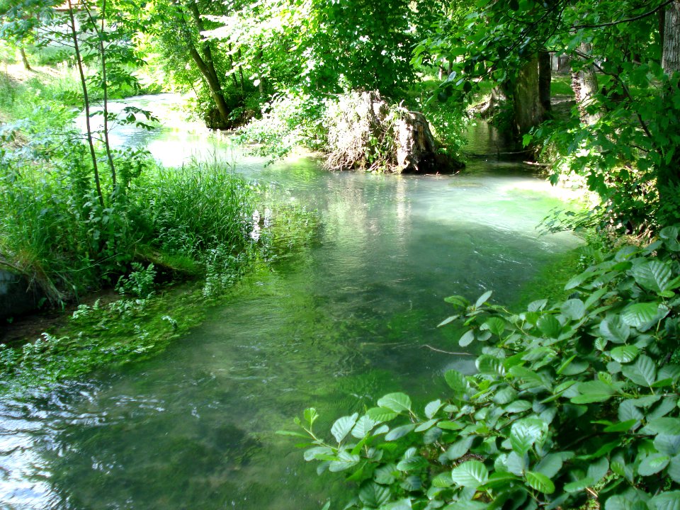 Retourne river at Ville-sur-Retourne