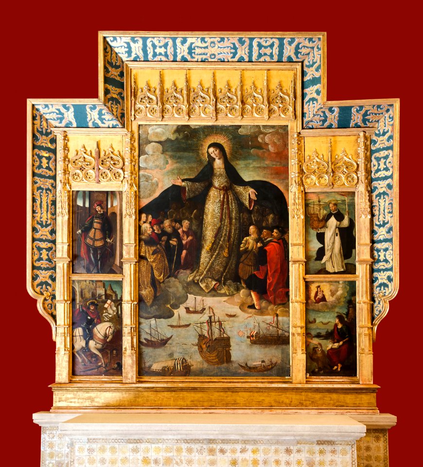 Retablo virgen mareantes 1 Alcazar Seville Spain