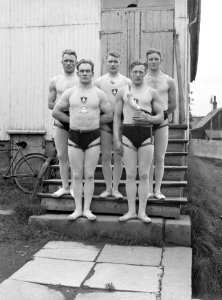 Reykjavik. IJslands worstelen (Glima). Leden van het glimateam van de Menntaskol, Bestanddeelnr 190-0267