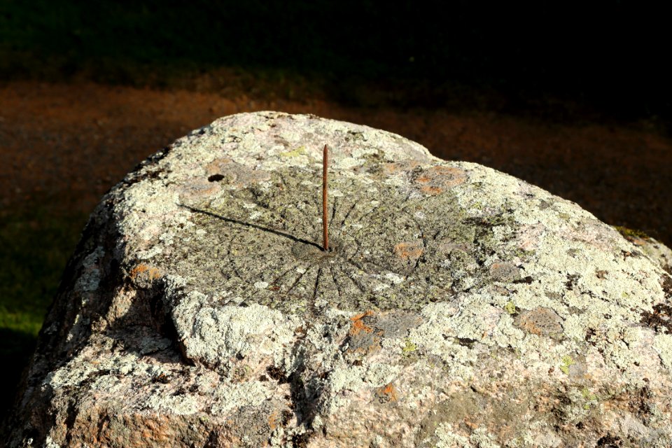 Revonlahti Church Sundial 20160726 02