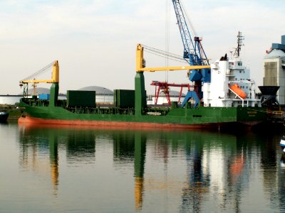 Reykjafoss, Port of Rotterdam