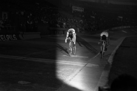 Revanches wereldkampioenschappen wielrennen in Olympisch Stadion Amsterdam (lin, Bestanddeelnr 923-7676