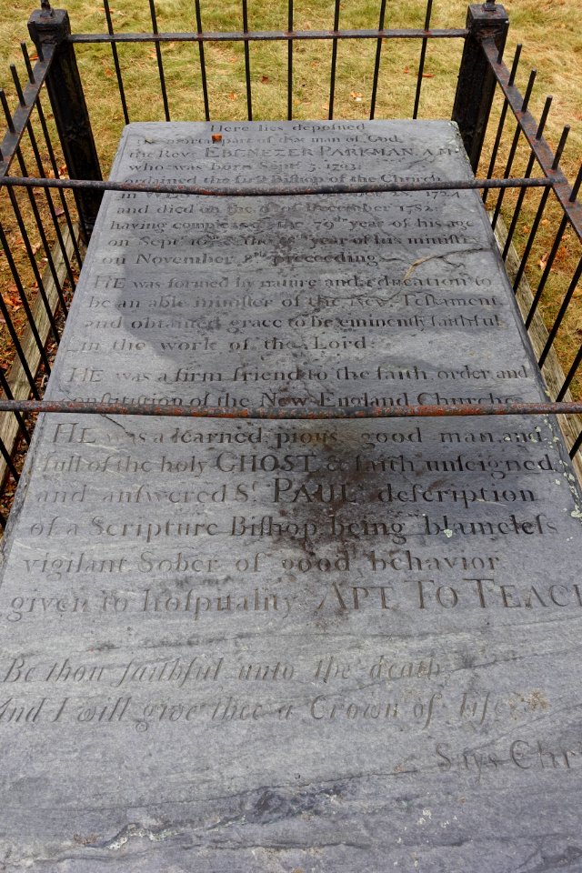 Rev. Ebenezer Parkman tomb - Memorial Cemetery - Westborough, Massachusetts - DSC05025