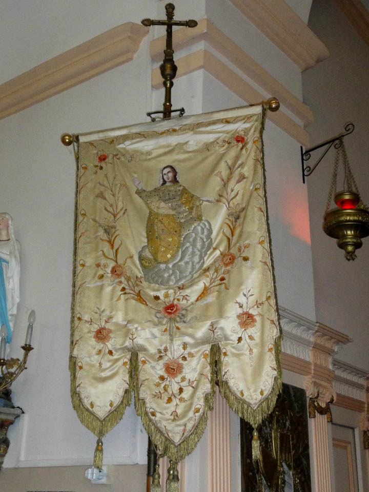 Rhodes (Moselle) église, bannière de procession, l'assomption