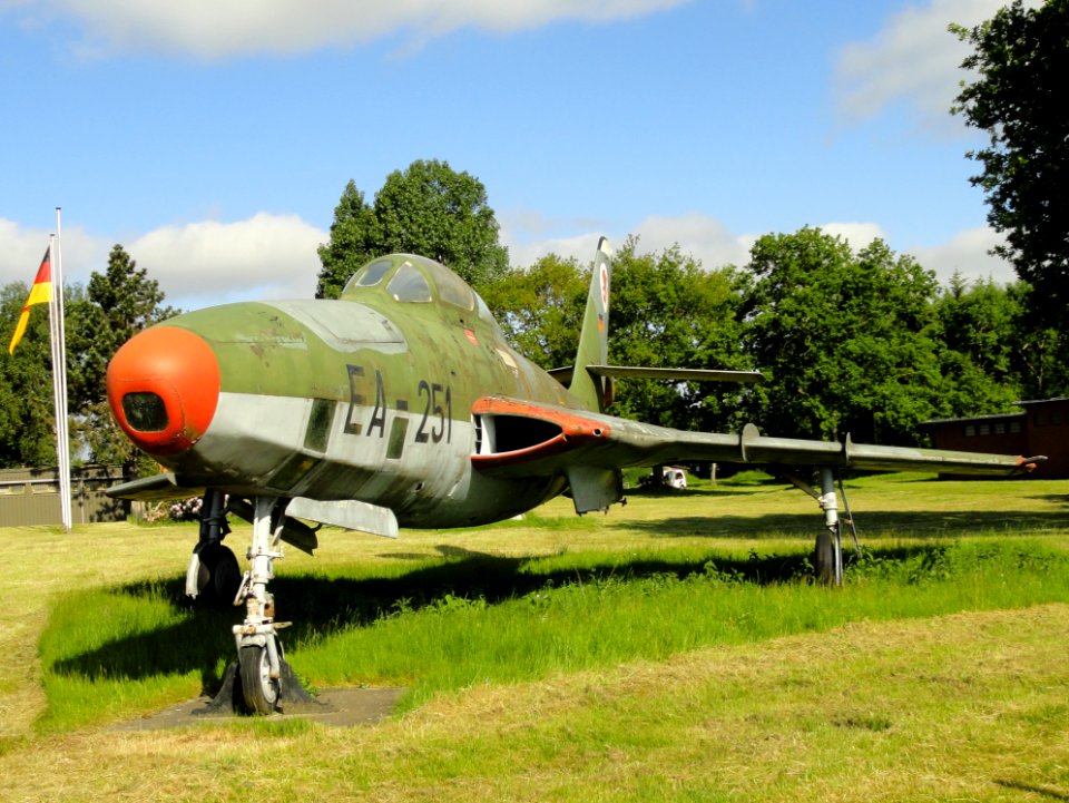 RF-84 F Thunderflash EA-251 at Jagel, pic1