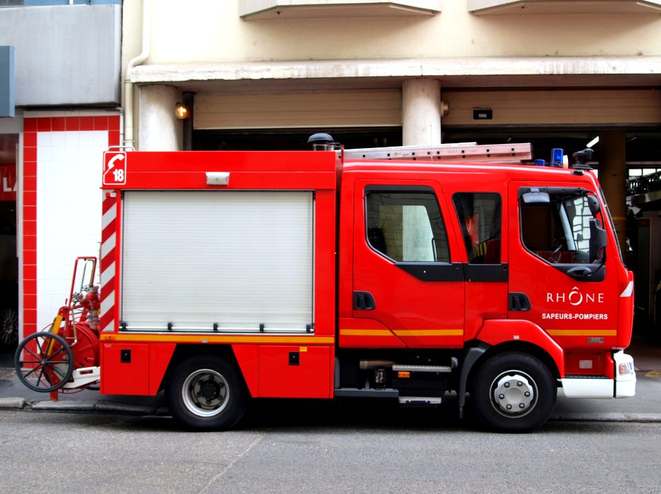 Renault Fire truck Rhone Lyon p2