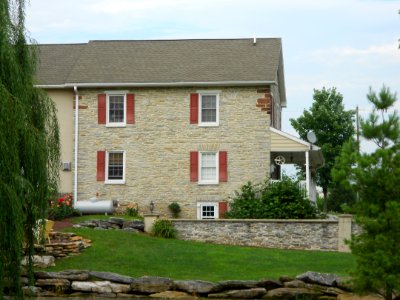 Reyer Farmhouse LanCo PA