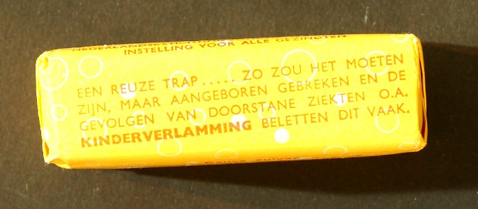 Reuze Trap Toiletzeep, Nederlandse Stichting voor het Gebrekkige Kind, Instelling voor alle gezindten, pic2