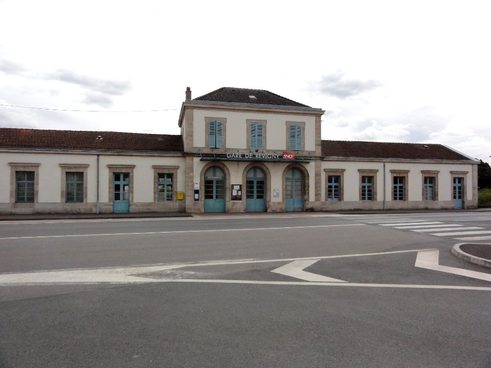 Revigny-sur-Ornain (Meuse) la gare