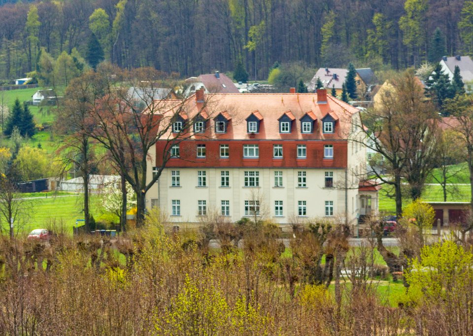 Rennersdorfer Straße 10 und 8, Herrnhut (2)