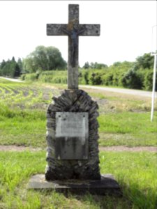 Rhodes (Moselle) croix de chemin