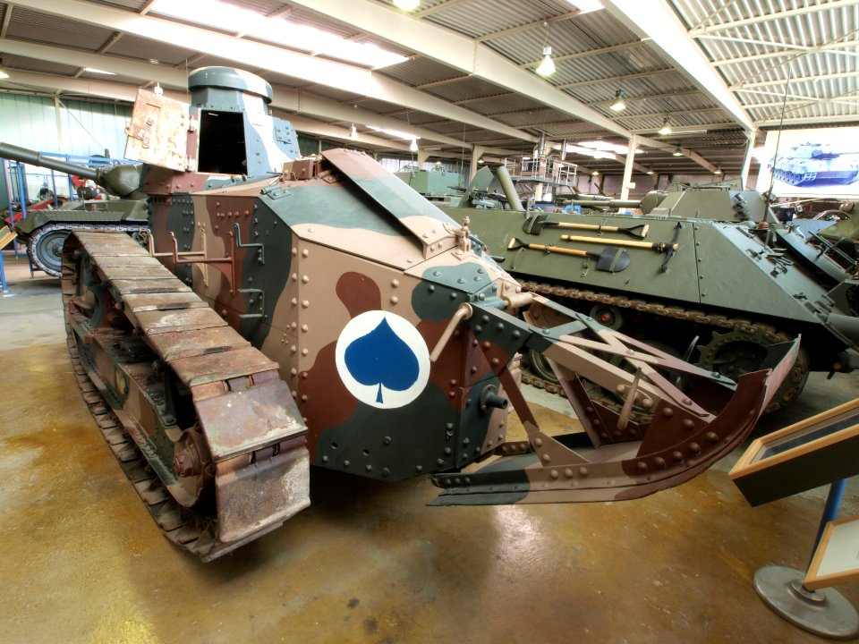 Renault FT 17 pic5