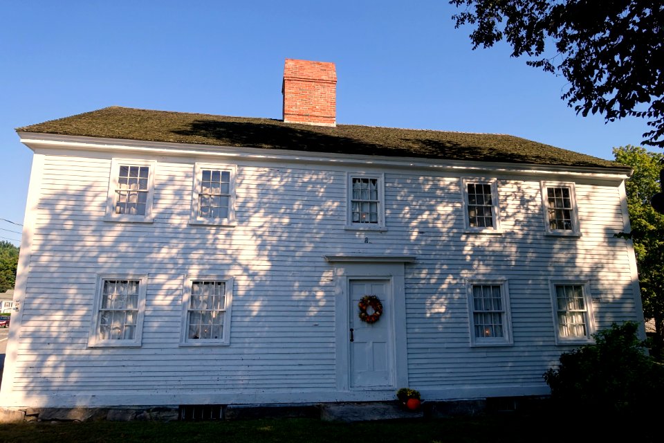Reverend Daniel Putnam House - North Reading, Massachusetts - DSC06019