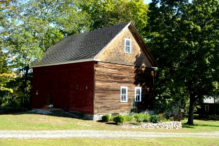 Reverend Daniel Putnam House barn - North Reading, Massachusetts - DSC06010