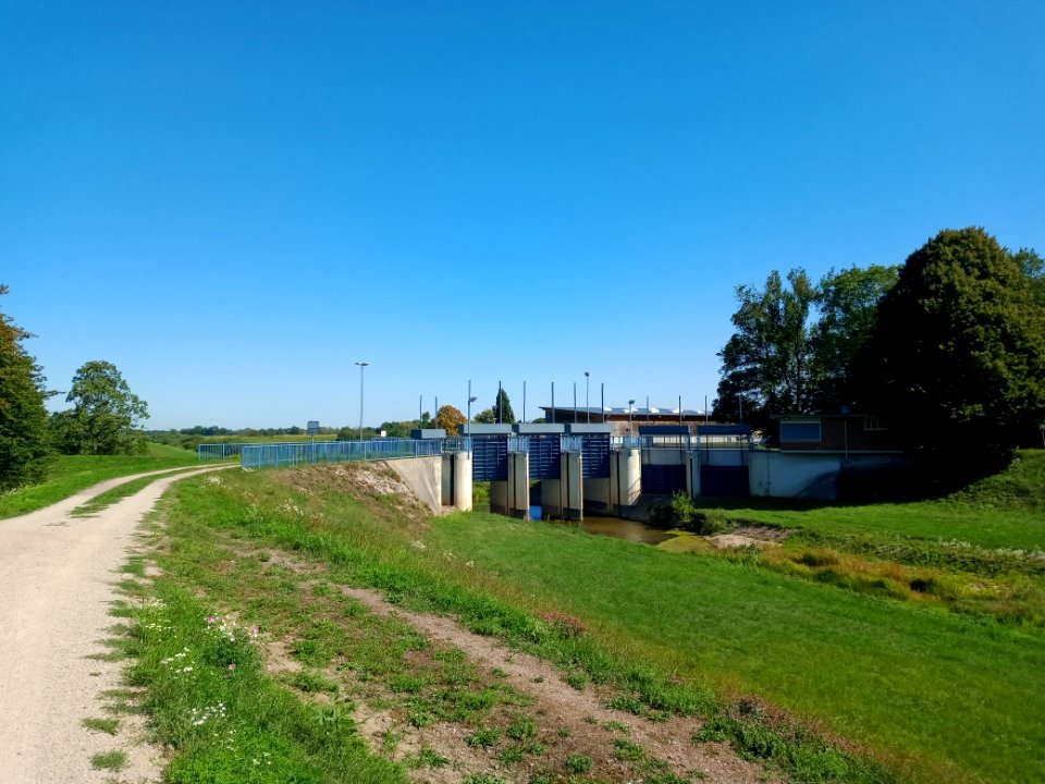 Rench-Flutkanal, Regulierwehr, Ein- und Auslassbauwerk Mührig