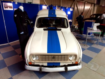 Renault police car, Police Liege pic3