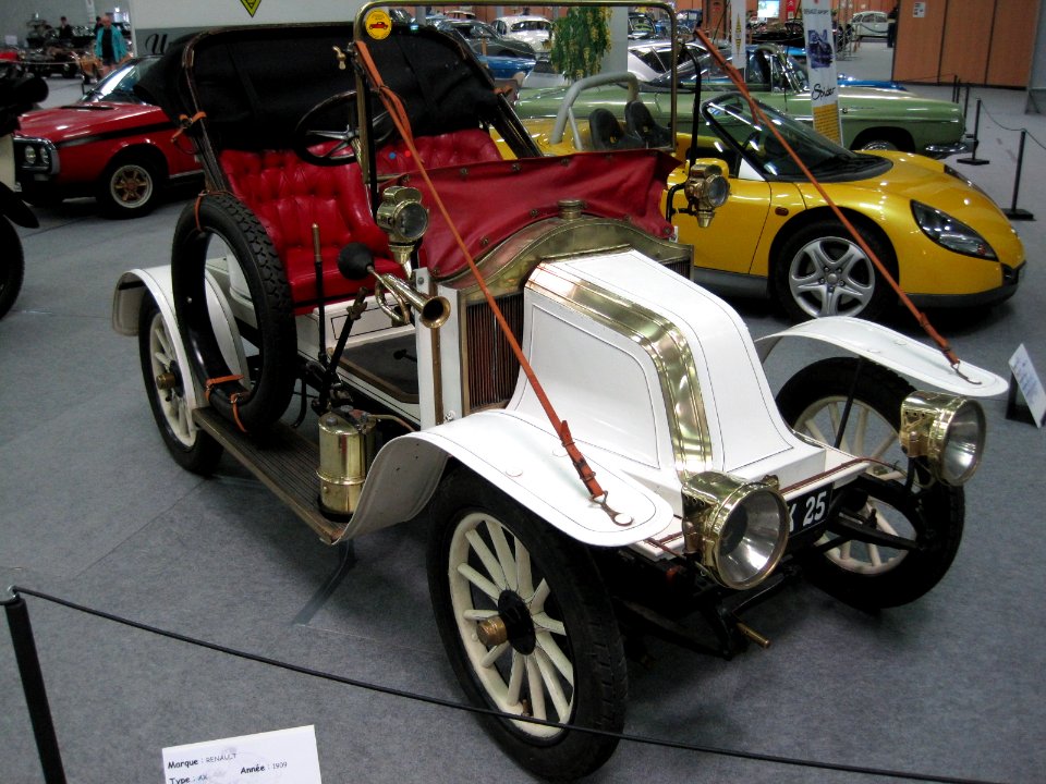 Renault Type AX 002