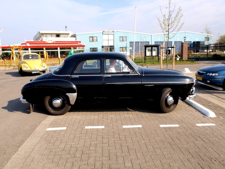 Renault Fregate R1100 (1953) , Dutch licence registration PD-11-17 pic7
